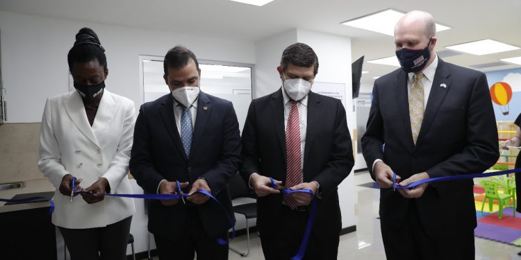 Inauguran nuevas instalaciones de atención al refugiado
