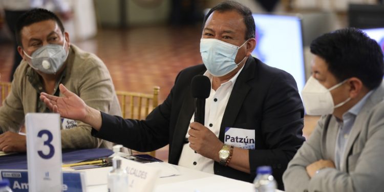 Chimaltenango reitera su compromiso en trabajar junto al Ejecutivo y llevar desarrollo a las comunidades