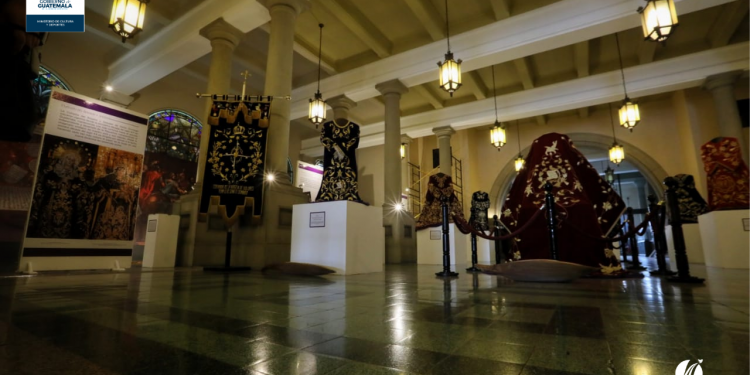 Cultura ofrece exposición de Semana Santa en el Palacio Nacional
