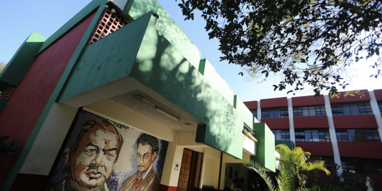 Presentan avances de primera fase de plan de rescate de la Escuela Nacional de Artes Plásticas