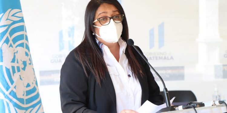 Claudia Ruíz, ministra de Educación, en el discurso de la presentación./Foto: UNODC