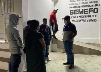 Funcionarios guatemaltecos se presentaron al Servicio Médico Forense de Motozintla, Chiapas