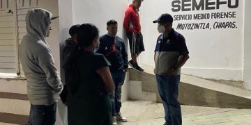 Funcionarios guatemaltecos se presentaron al Servicio Médico Forense de Motozintla, Chiapas