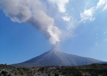 Volcán de Pacaya mantiene actividad alta
