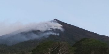 Incendio en volcán Atitlán