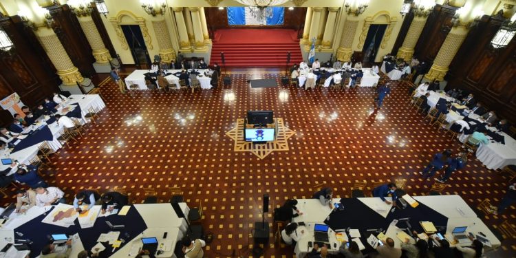 Jalapa reconoce esfuerzos del Gobierno para impulsar proyectos de salud y desarrollo social