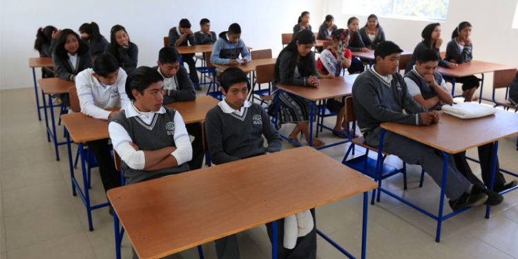 Jóvenes serán beneficiados con desarrollo para su educación./Foto: DCA.
