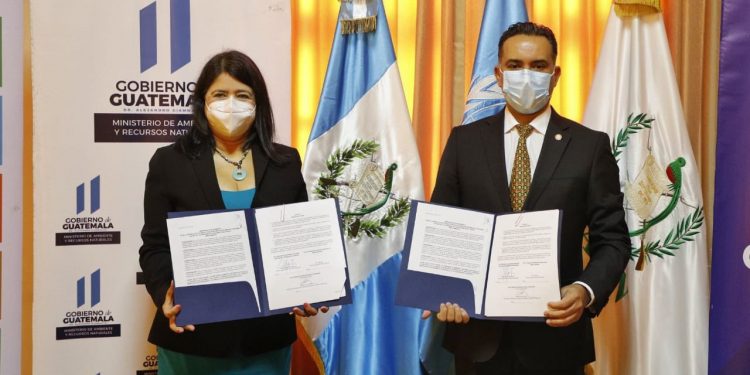 Firman convenio interinstitucional para impulsar agenda ambiental en Guatemala