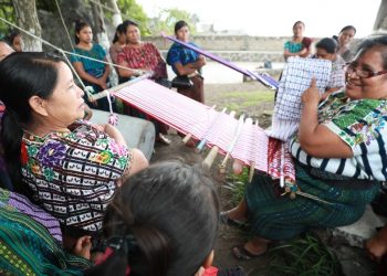 Políticas de Gobierno fomentan el emprendimiento y seguridad de las mujeres