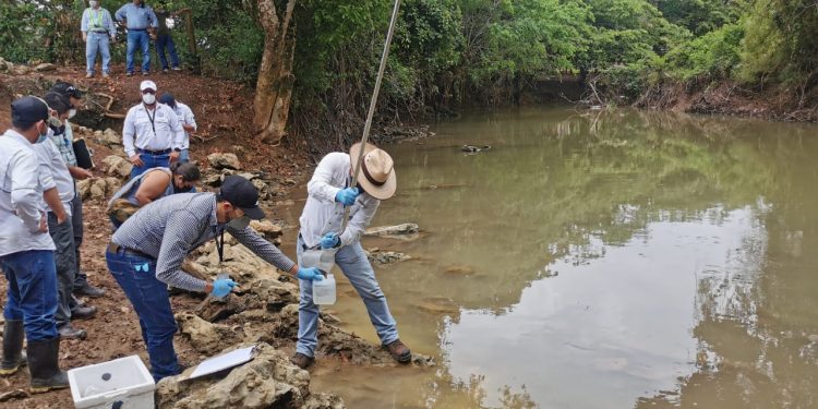 MARN da seguimiento a denuncia por contaminación en el río Sepur