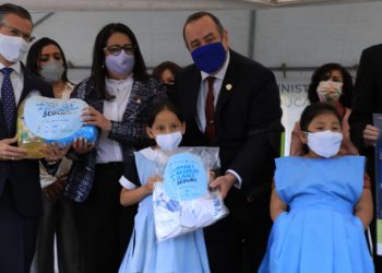 Gobierno entregará kits de limpieza a 17 mil centros educativos