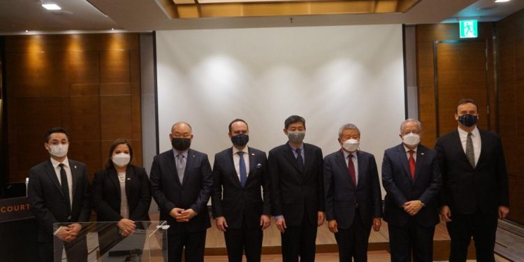 reunión en Corea