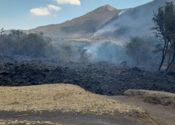 Implementarán medidas en comunidades de Escuintla ante riesgo de erupción del volcán de Pacaya