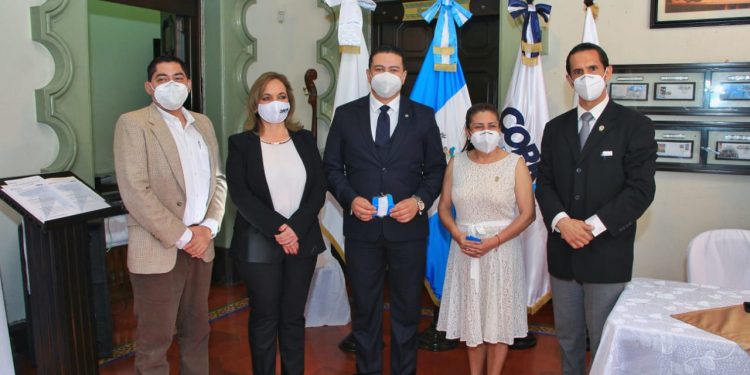 Dirección de Correos se compromete con la inclusión e identificación de personas con discapacidad