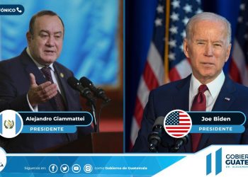 Presidente Alejandro Giammattei conversa con su homólogo estadounidense Joe Biden