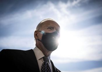 Biden pide al Congreso aprobar “inmediatamente” medidas para reforzar el control de armas