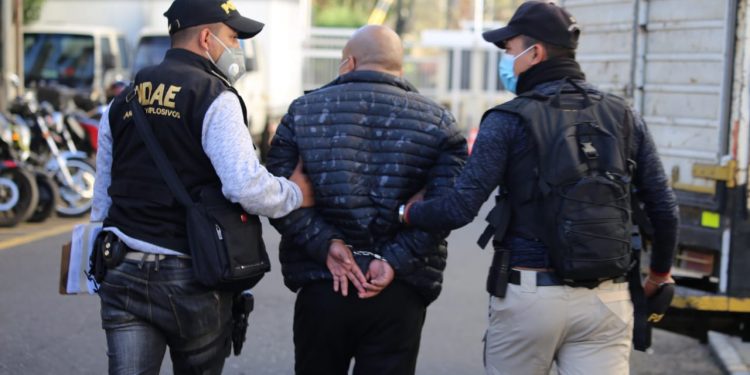 Desarticulan estructura que habría cometido estafas por más de medio millón de quetzales