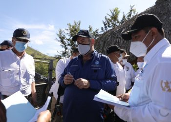 Presidente visita zona de adyacencia con Belice