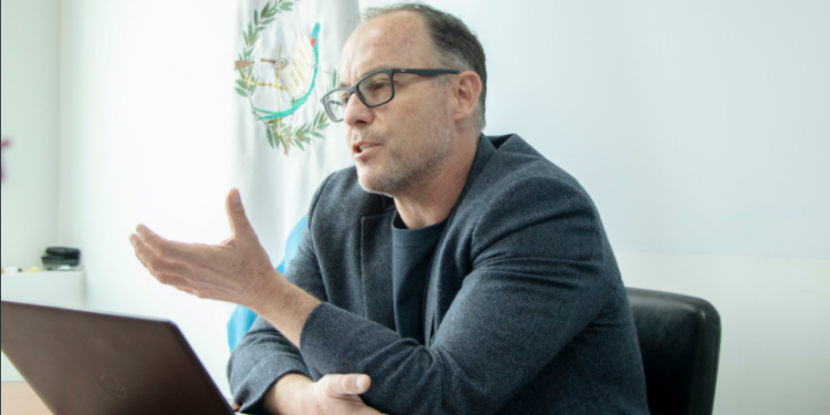 Guatemala estima que la inversión extranjera aumentará 35 por ciento en 2021