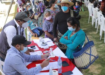 Beneficiarán a más de 5 mil familias de San Martín Jilotepeque con asistencia alimentaria