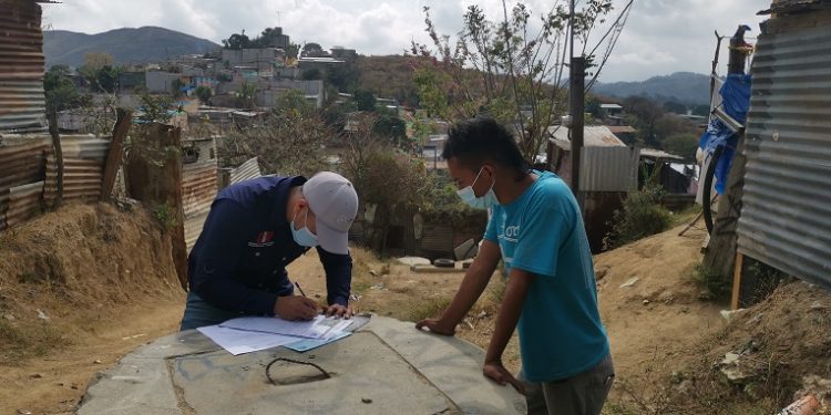Familias recibirán certeza jurídica de sus viviendas./Foto: Udevipo.