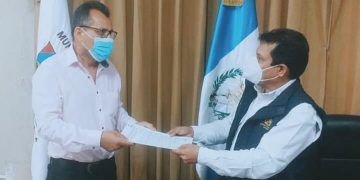 Jutiapa comienza firma de convenios para ejecución de proyectos de desarrollo