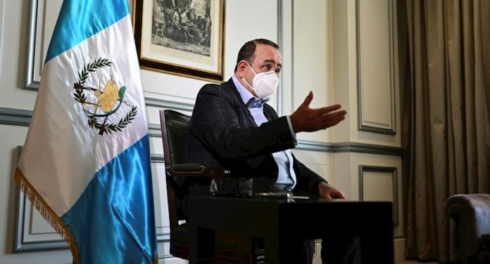 Mandatario Giammattei pide a EE. UU. y México abrir los mercados para frenar la migración