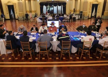 Alcaldes de Sacatepéquez y Guatemala revisan proyectos de desarrollo para 2021