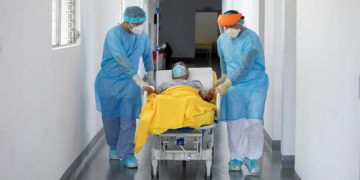 Coronavirus: Ministerio de Salud advierte sobre saturación en área de intensivo de hospitales
