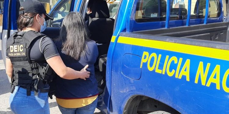 Capturan a tres personas invulucradas en caso de corrupción denunciado con la Comisión Presidencial contra la Corrupción