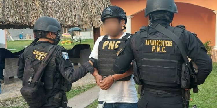 Capturan a “Veneno”, con orden de extradición a Estados Unidos