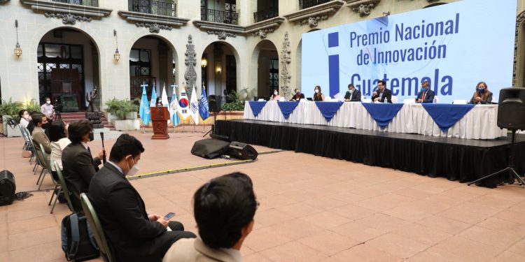Cooperación internacional brindará asesoría a ganadores del Premio Nacional de Innovación