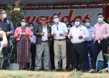 Familias de Comitancillo cuentan con agua potable por primera vez en sus viviendas