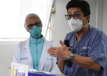 Marco Antonio Barrientos, director del Hospital Roosevelt, brindó información de como se encuentra en centro asistencial en cuanto a casos COVID-19.