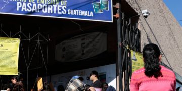 Migración anuncia cierre temporal de sede central de emisión de pasaportes