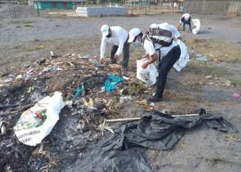 Proyecto Mi Playa Limpia finaliza con jornada de limpieza en tres playas del país