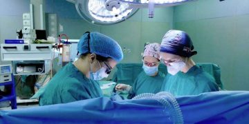 Primer trasplante de traquea del mundo en paciente pos-COVID en Italia