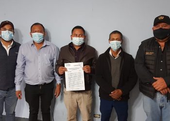 Cinco comunidades de Chimaltenango tendrán mejores vías de acceso