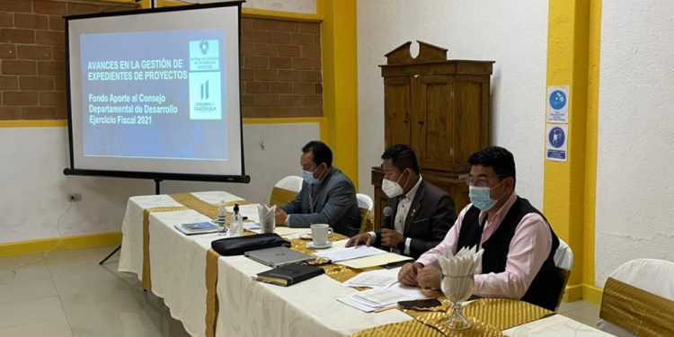 Quiché prevé ejecutar 48 proyectos de educación en 2022