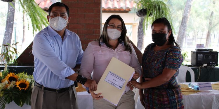 Mejorarán vías de acceso a comunidades de Rabinal