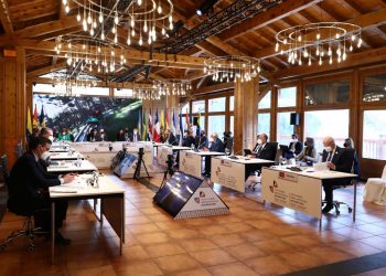 Mineco afirma alianza comercial con empresarios de Europa