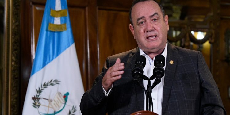 Gobierno emite nuevas disposiciones sanitarias válidas para los próximos 15 días