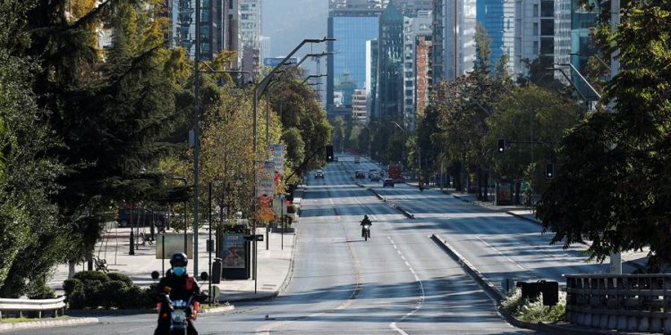 Chile aplaza a mayo las elecciones constituyentes debido a la pandemia