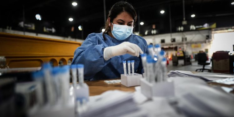 Argentina registra 29 mil 145 nuevos casos de coronavirus