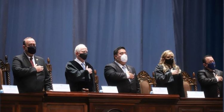 Asumen magistrados de la Corte de Constitucionalidad para el período 2021-2026