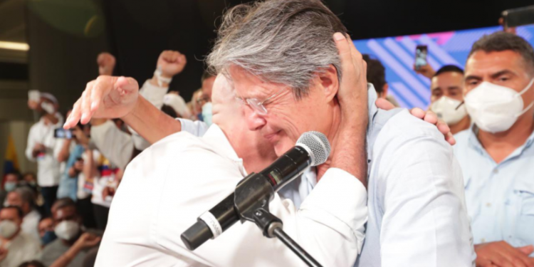 Resultado de balotaje deja a Ecuador envuelto en mensajes de cambio y unidad