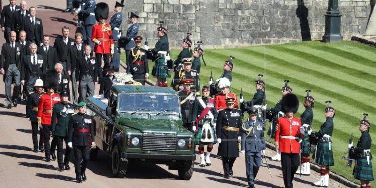 Guillermo y Enrique se reencuentran en el funeral del duque de Edimburgo