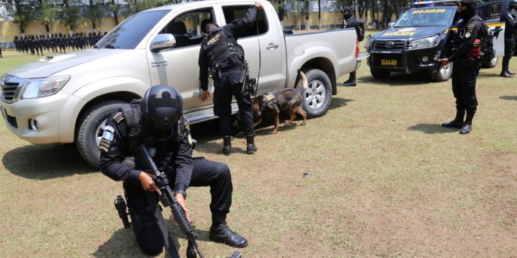 Se inicia curso de especialización del Comando de Operaciones Antinarcóticos