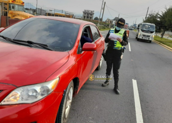 Departamento de Tránsito de la PNC arranca campaña Conductor Responsable
