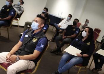 Concluye diplomado de especialización a los guardias penitenciarios